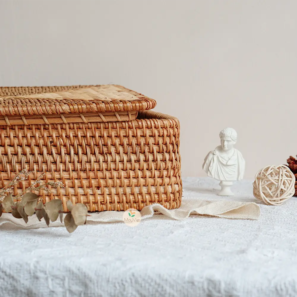 Wicker Rattan 4 Compartment Basket with Lid
